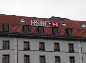 HSBC yöneticisi özür diledi