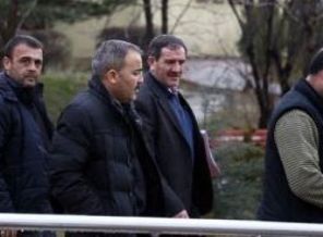 'Paralel yapı' operasyonunda 13 kişi aranıyor