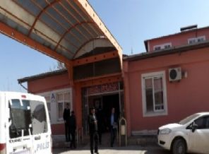 32 öğrenci yaş pastadan zehirlendi