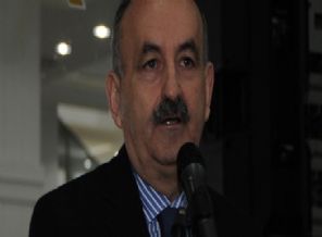 Bakan'dan Cem Yılmaz'a teşekkür