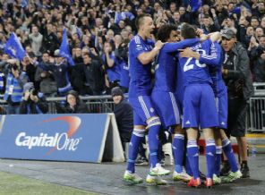 Chelsea kupayı kaptı