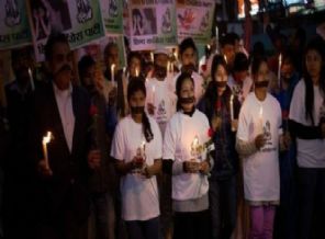 'Akşam sokağa çıkan kız öldürülmeyi hak ediyor'