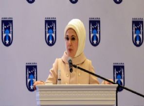 Emine Erdoğan: Kadına kalkan el iflah olmaz