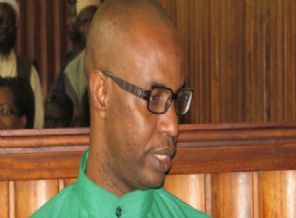 Muhalif lider cezaevinden firar etti