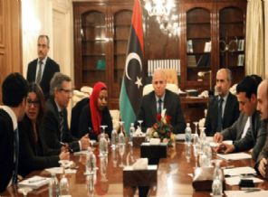 İki ordu, iki parlamento, iki hükümet