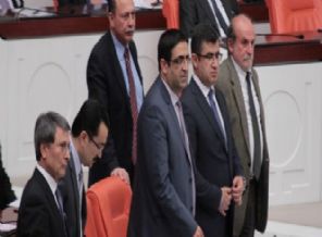 Meclis'te Mustafa Kemal’in askeri” tartışması