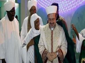 Görmez Sudan'da sevgiyle karşılandı