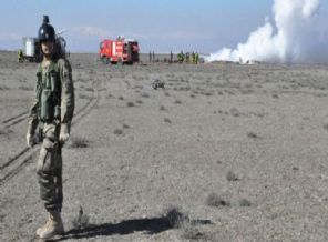 Konya'da askeri uçak düştü