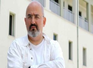 Önder Aytaç'a yakalama kararı