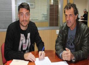 Riera eski kulübüne döndü