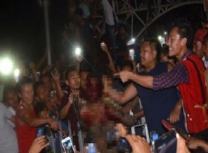 Hapishaneyi basıp tecavüzcüyü kaçırdılar