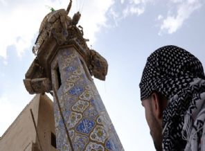 IŞİD Osmanlı'dan kalma camiyi havaya uçurdu