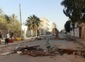 Kente düşen bomba küçük kızı vurdu