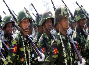 Myanmar'da öğrencilere müdahale