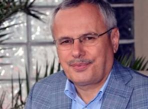 Aday adaylığını geri çekti