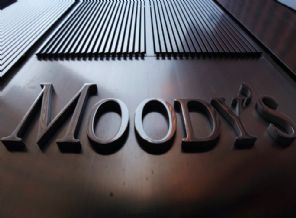 Moody’s'ten Yunanistan'a şok!