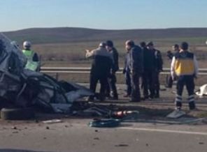 Habere giden muhabir yıkıldı