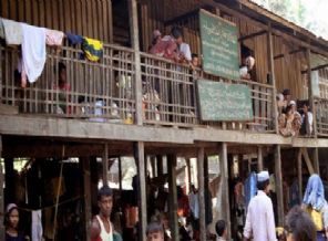 35 bin Arakanlı kamplarından çıkarıldı