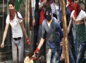 En öndeki eylemci parayı ödeyecek