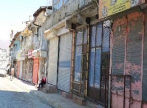 Şemdinli'de bugün kepenkler açılmadı