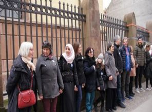 Norveç'te göçmenlerden birlik mesajı