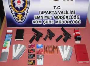 Süleyman Demirel'de yolsuzluk operasyonu