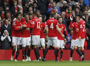 Manchester United farklı kazandı