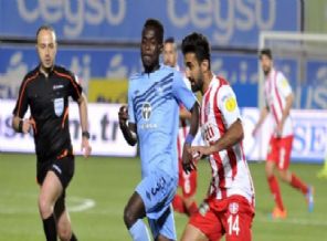 PTT liginde zirvede kardeş payı