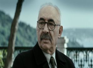 Şener Şen cevapladı: Eylemlere gitmiyorum çünkü...