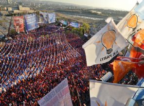 AK Parti'nin 'ağır abilerine' taşra formülü