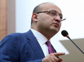 Akdoğan: ’’Hiçbir şeye itibar etmeyin’’