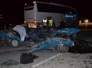 Trafik kazaları: 4 ölü 6 yaralı