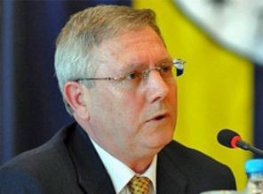 Aziz Yıldırım okul bastı