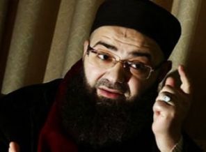 Cübbeli Ahmet hastaneye kaldırıldı!