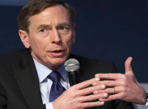 Eski CIA Direktörü: Asıl tehdit IŞİD değil...