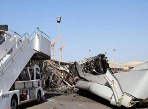 Havaalanına bombalı saldırı