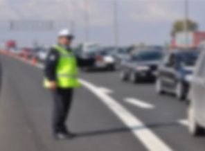 TEM'de cephanelik gibi otomobil bulundu