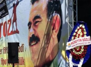 Nevruz'da MHP'li başkanın çiçeği şaşırttı