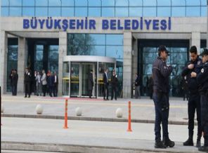 Ankara Büyükşehir'de hareketli dakikalar