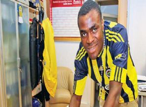 Emenike dönüyor