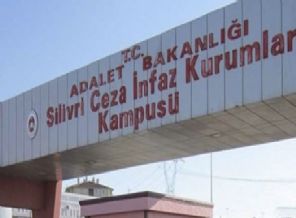 Silivri'de sahte belgeyle firar