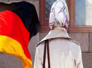 Almanya’da öğretmenlere başörtüsü yasağı kalktı