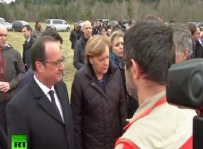 Merkel ve Hollande enkaz bölgesini inceledi