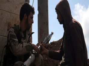 'Suriyeli muhalifler milli bir ordu kurmalı'