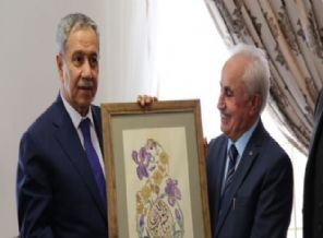 Arınç: Türkiye laik bir devlettir