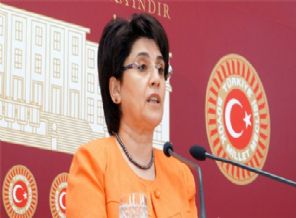 Leyla Zana'dan Erdoğan'a başkanlık desteği
