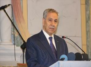 Sinagogda 46 yıl sonra ibadet