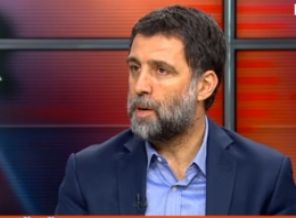 Hakan Şükür'den flaş darbe tweeti!