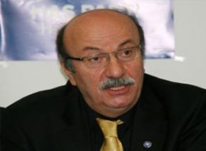 Mehmet Bekaroğlu yine kontenjandan aday