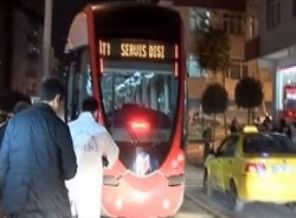 Tramvayın altında kalan Suriyeli çocuk öldü